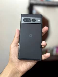 Google pixel 7 pro non active camera easily beat 15 pro max king other