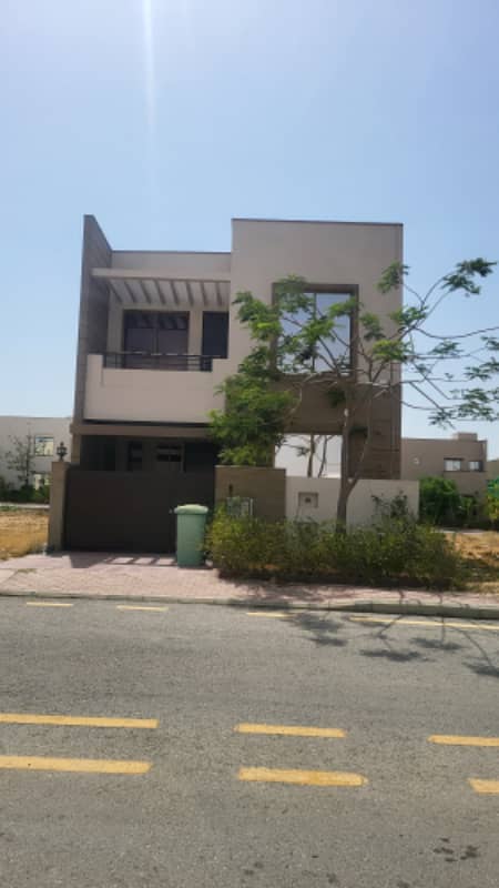 125 sq yards villa for sale 0