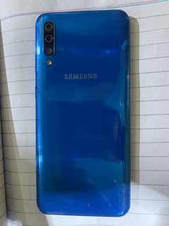 Samsung a50 4GB AND 128GB