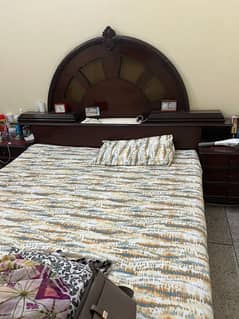 BED SET WOODEN