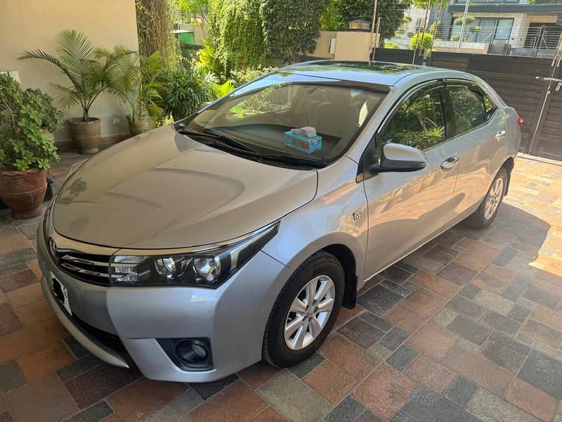 Toyota Corolla Altis Grande CVT-i 1.8 2016 0