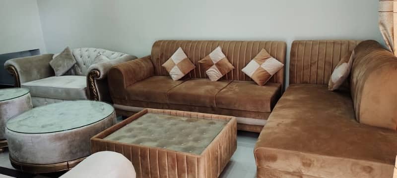 10 Marla Luxury Furnished House For Rent In Bahria Town Lahore 16