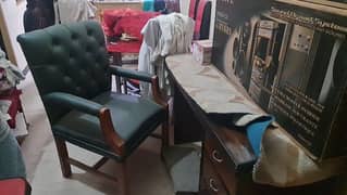 Office Table And chair plus 6 Visitor Chair's 03225143786 contact no