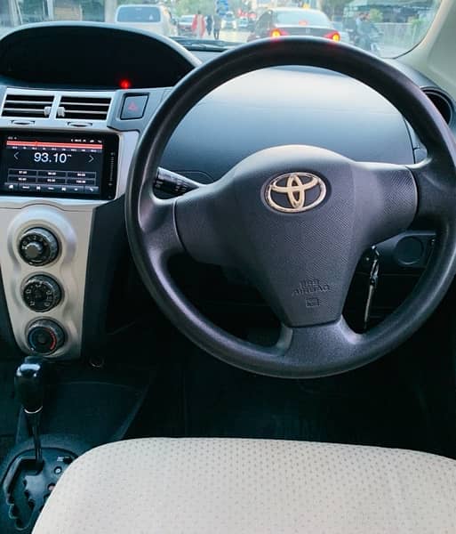 Toyota Vitz 2007 6