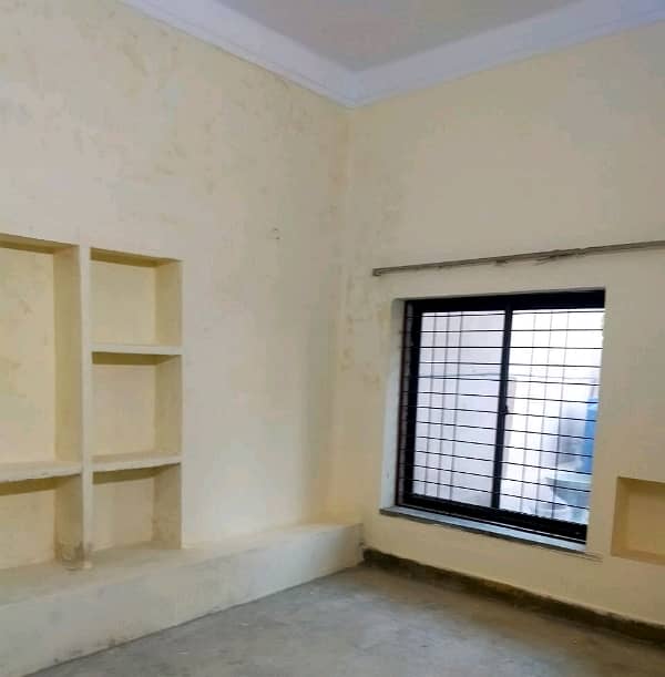 Prime Location Lower Portion For Rent In Gulberg 6