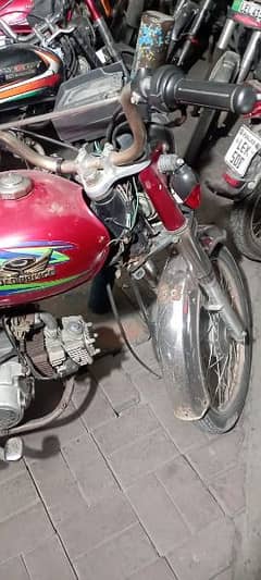 bike bilkul ok ha just body wise thora kam ha engin ok ha