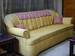 5 Seater Sofa In Golden colour with cushions