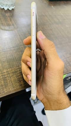 I phone 7 Plus PTA approved with box 0