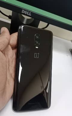 One Plus 6t for sale.