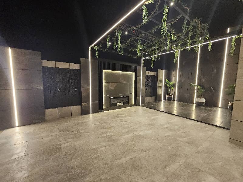 Highly-coveted 1 Kanal House Is Available In DHA Phase 6 - Block L For sale 12