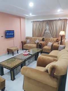 Pay Day and short time One BeD Room apartment fully furnish available for rent family apartment
