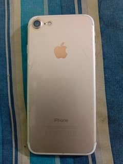 I phone 7 128 GB pta approved all ok koi fault ni hai exchange Karna h