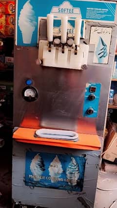 Ice Cream Machine