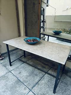 Elegant Marble-Top Table – Versatile and Stylish!