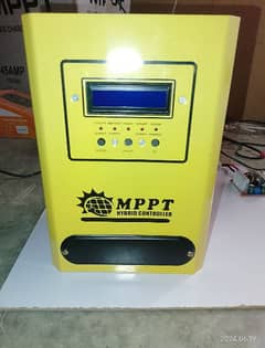 100 ampere Hybrid Mppt Solar Charge Controller