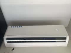 Ayundai Ac 1.5 month used completely new