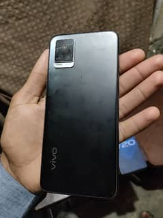 v20 8+4ram 128 gb box charger Sath hai 0