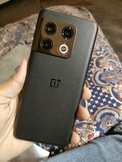 OnePlus 10 pro 5g 12/256 108k