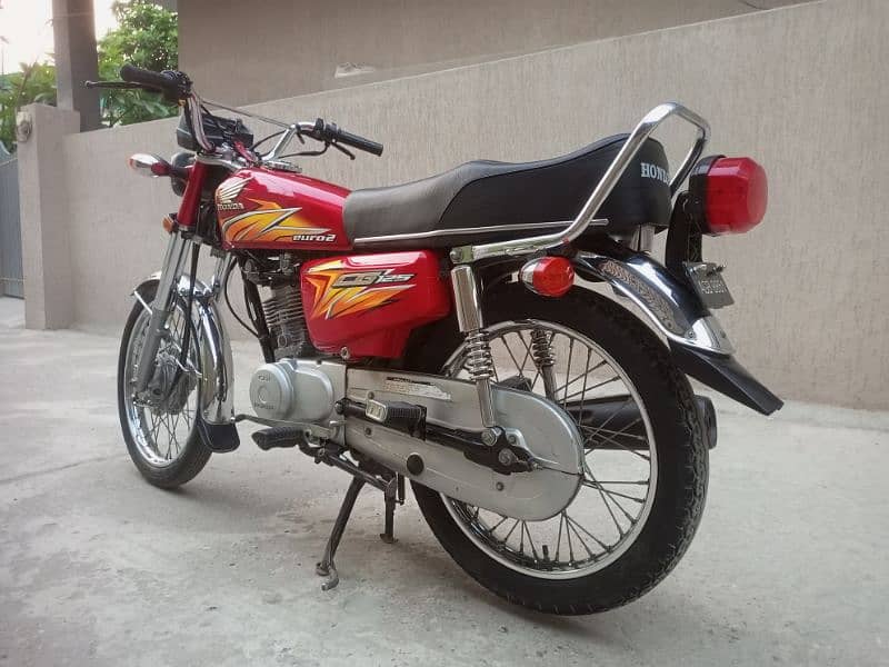honda cg 125 2021 model for sale in neat and clean condition. 3