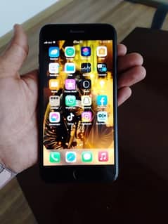 iPhone 7plus jeet black 128gb pta approved battery health 100 0