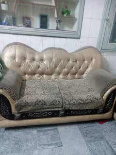 6 Seater Sofa Set in Very good condition