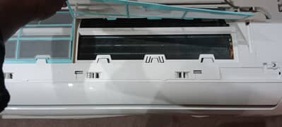 Orient 1.5 ton DC inverter Ac for sale