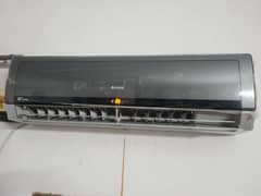 Gree 1.5 ton inverter heat and cool g10 model