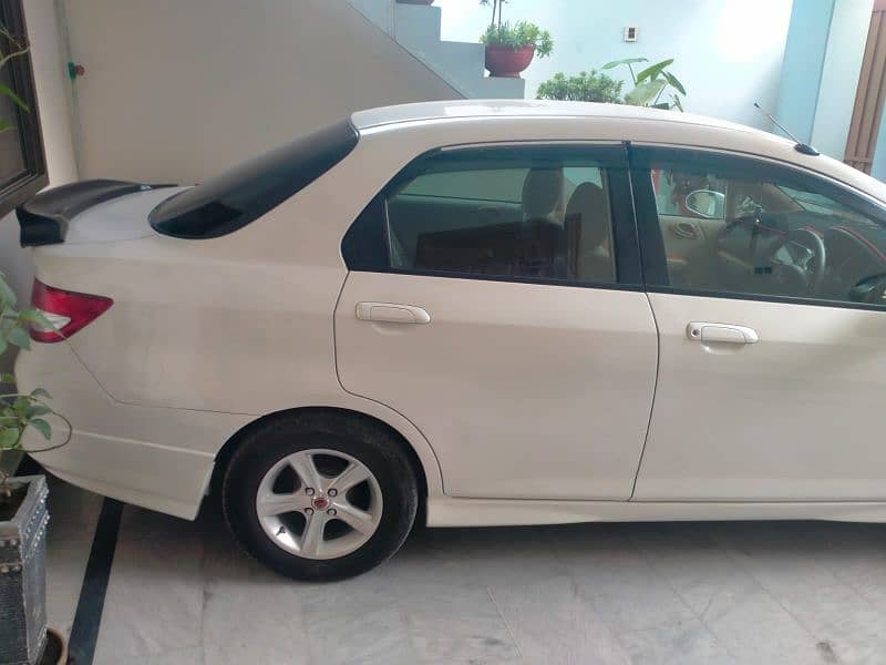 Honda City 10