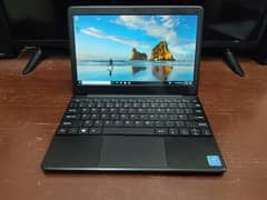 New Laptop . UK Purchased (03164985097)