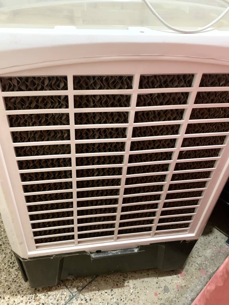 Air cooler used for sale condition is good, no brand 2