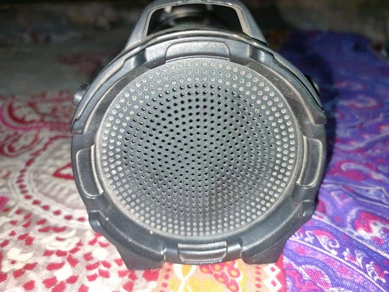 New Smalody SL10 Speaker Only 2 month Use . 2