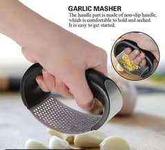 Garlic Ginger Crusher - Manual Press Tool for Minced Garlic