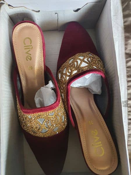 clive shoes ,colour maroon ,just like new size 9 2