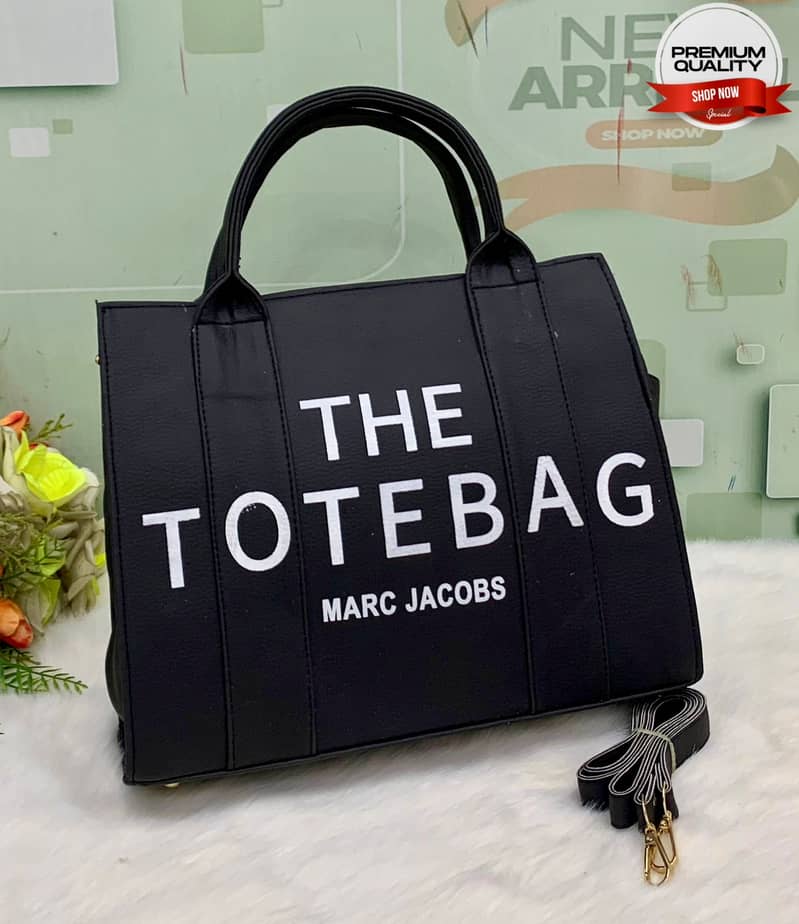 THE TOTE-MARC JACOBS 3