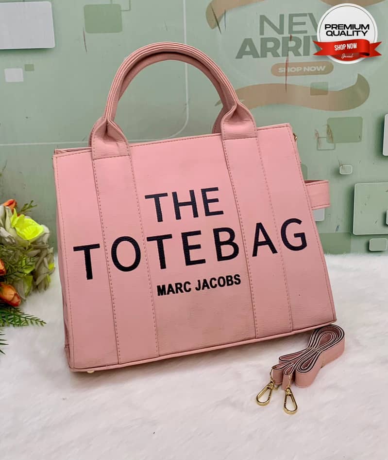 THE TOTE-MARC JACOBS 4