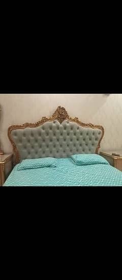 Bed dressing table