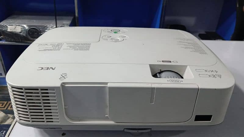 Nec Projectors  in good conditions 2