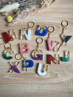 Costumize Resin Alphabetic Keychains 
colour and Theme 0