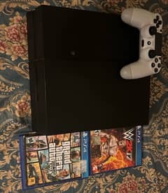 Play Station 4 Is Available With Best Condition And Two Games 0