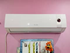 Gree Air conditioner (AC). . . . . 1 year used
