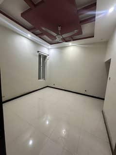 Flat for rent 2nd floor mumtaz coluny