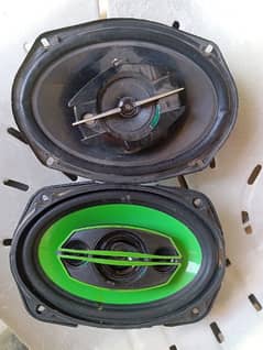 speakers in good condition