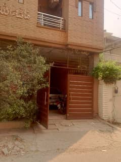 Behind Wahdat colony Shahkamal Road 8 Marla with roof flat