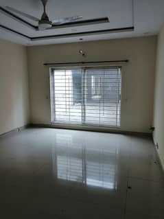 1 KANAL WELL MAINTAINED, SLIGHTLY USED HOUSE IN AREASONABLE PRICE IS AVAILABLE FOR RENT ON TOP LOCATION OF WAPDA TOWN PHASE1 LAHORE