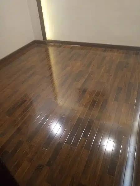 Wooden Flooring / Vinyl Floor / Wallpaper / Blinds / Gym Rubrr Tiles 11