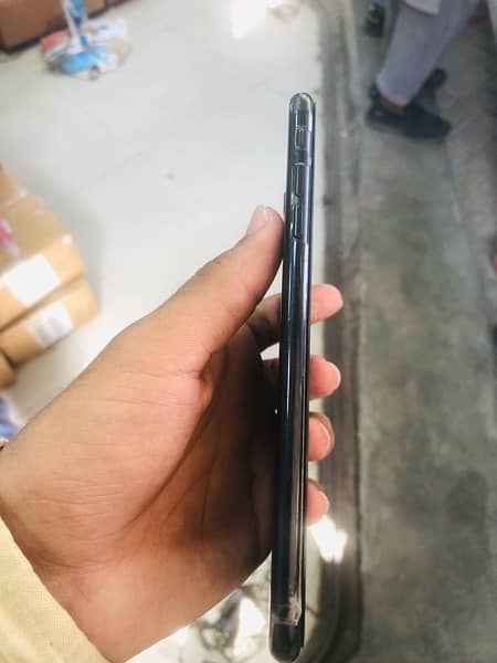 I phone 7 plus 128gb pta approved 3