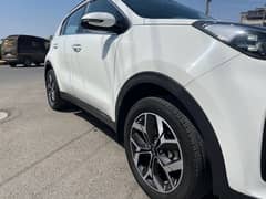 KIA Sportage FWD Urgent Sale 0