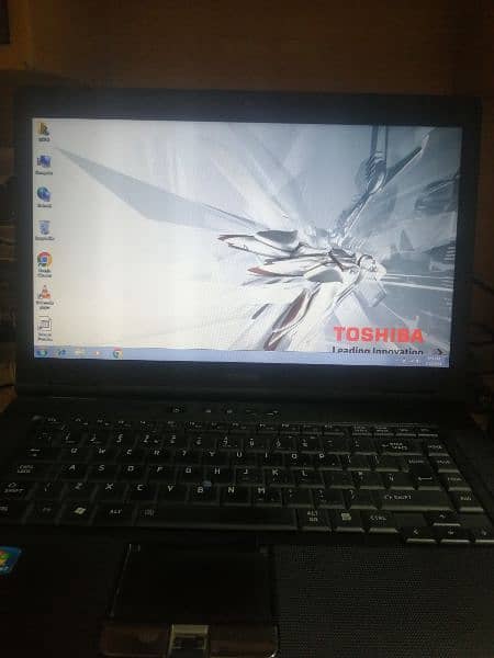 TOSHIBA (TECRA A11)i3 2