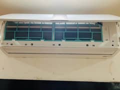 Orient 1.5 Dc Inverter Ac. Excellent Condition.