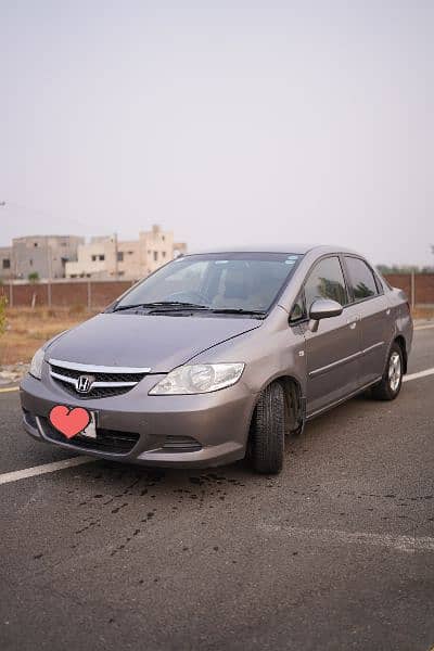 Honda City IDSI 2008 ( Home use car in Good condition ) 1